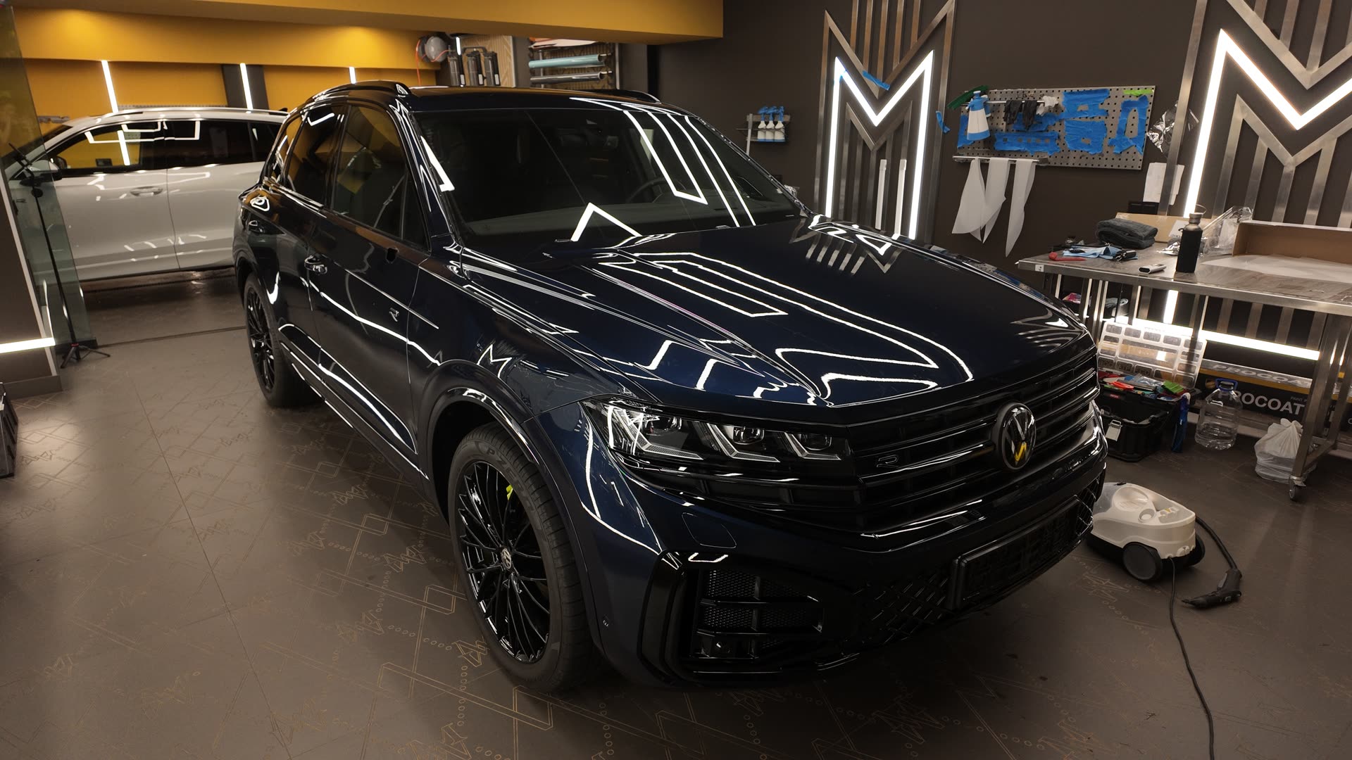 VW Touareg R до PPF спереду