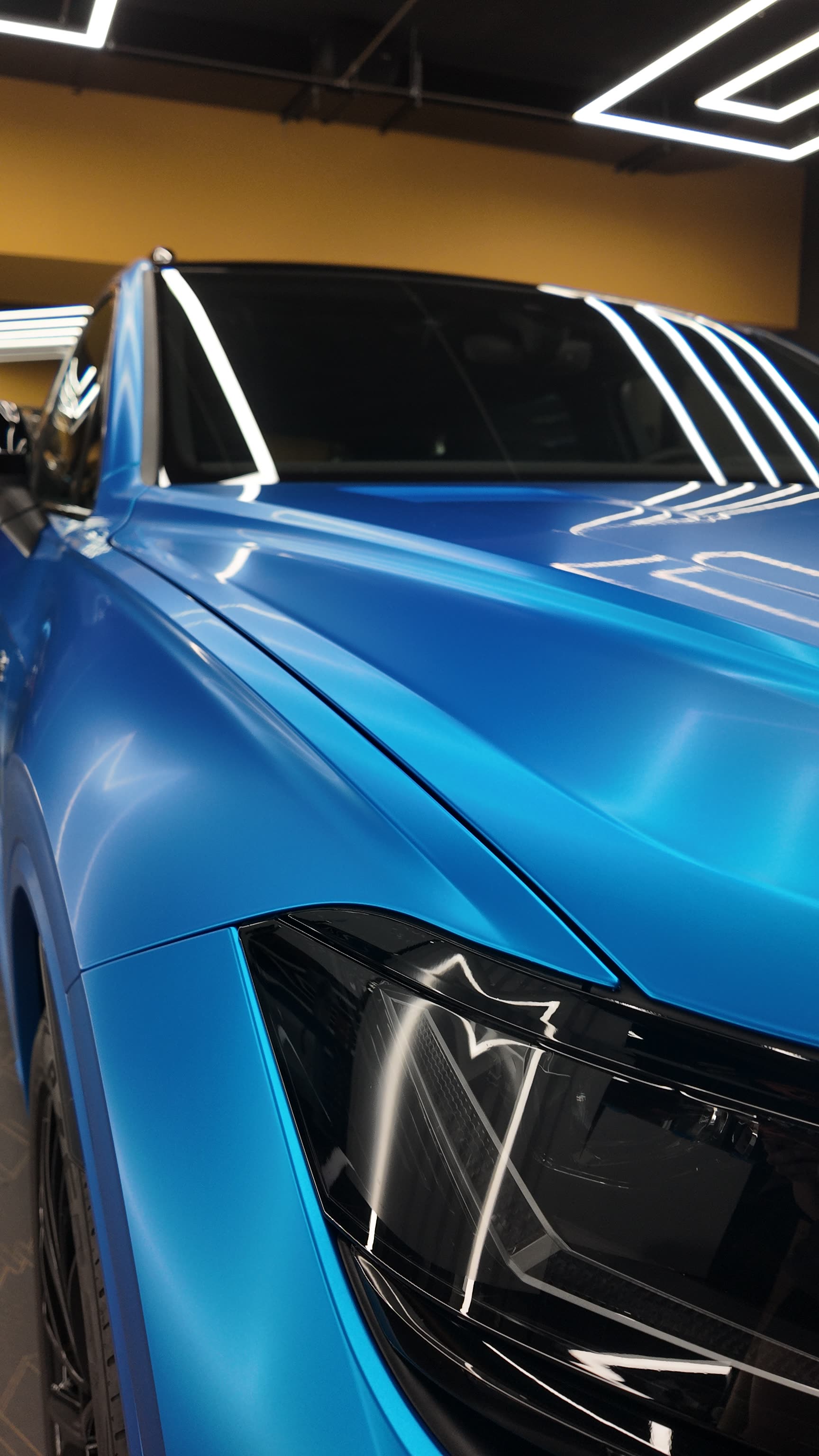 VW Touareg R після Color Change PPF макро
